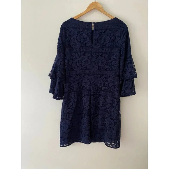 Eliza J Dress Women’s 6 Bell Sleeve Navy Blue Lace - Picture 3 of 8
